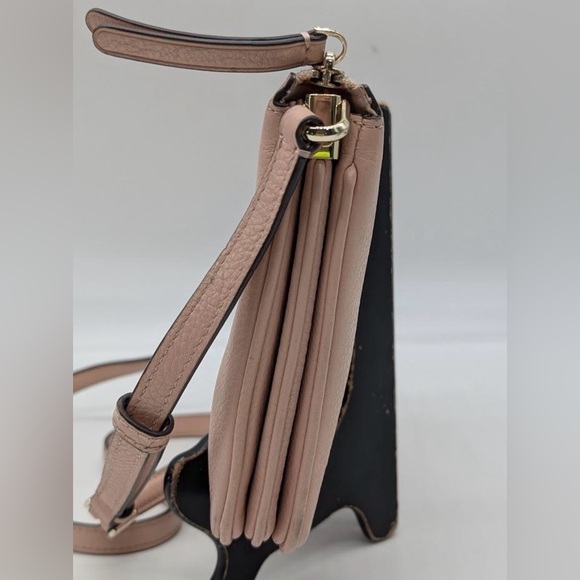 🛑 1 hour sale. Kate Spade, ♠️ Blush Crossbody Purse - Picture 6 of 12